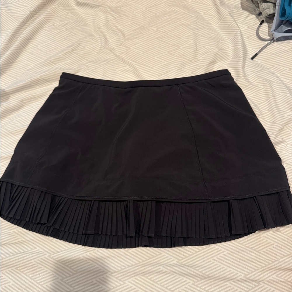 Lululemon Athletica Black Mini Skirt with Pleats